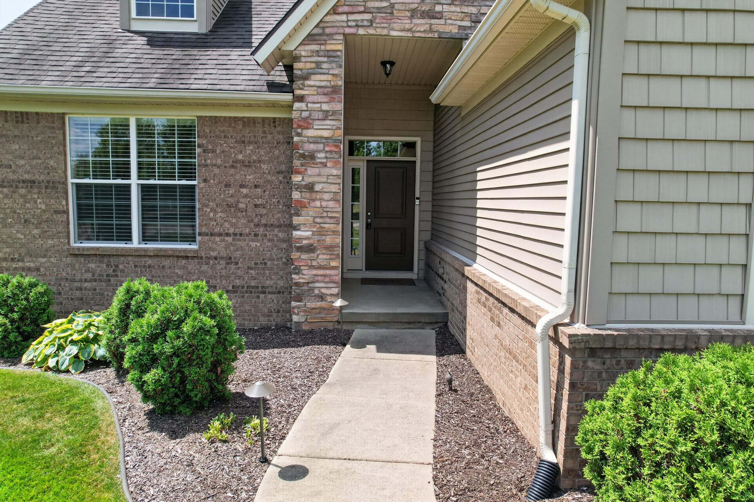 9862 Dublin Drive
