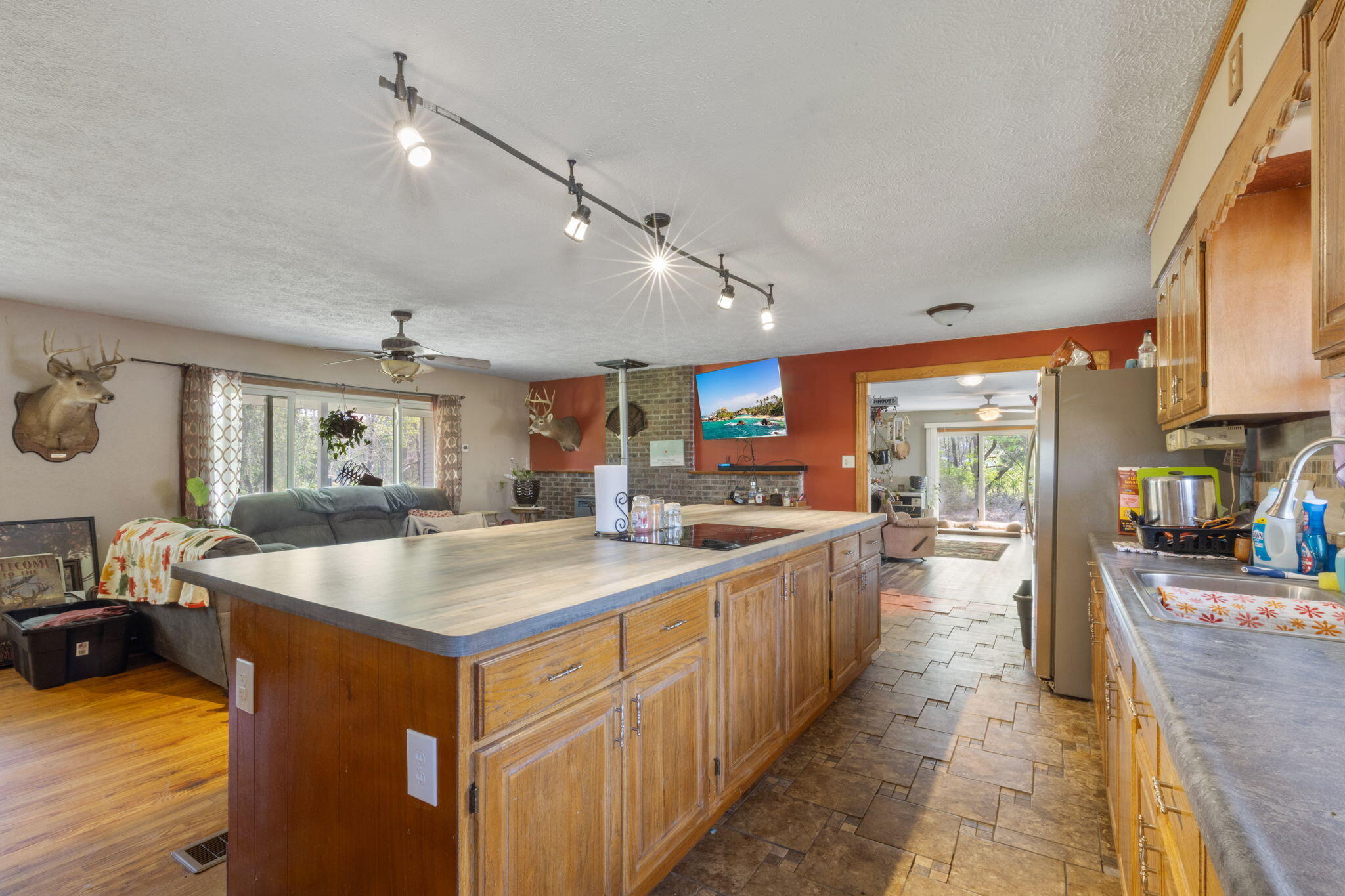 2780 Beebe Road