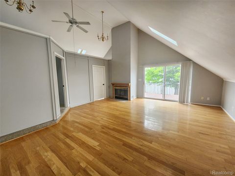 Tiny photo for 4390 Cass Elizabeth Road, Waterford Charter Township, MI 48328 (MLS # 20251003220)