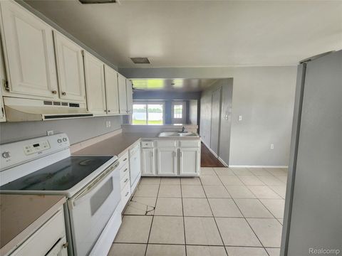 Tiny photo for 4390 Cass Elizabeth Road, Waterford Charter Township, MI 48328 (MLS # 20251003220)