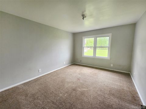 Tiny photo for 4390 Cass Elizabeth Road, Waterford Charter Township, MI 48328 (MLS # 20251003220)