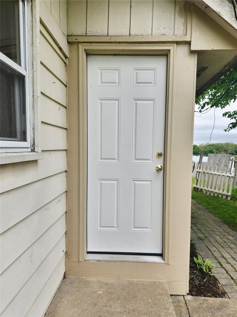 Tiny photo for 4390 Cass Elizabeth Road, Waterford Charter Township, MI 48328 (MLS # 20251003220)