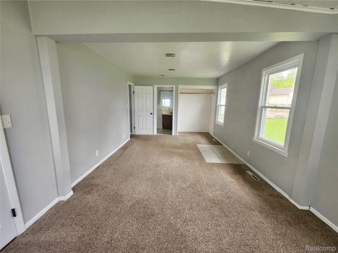 Tiny photo for 4390 Cass Elizabeth Road, Waterford Charter Township, MI 48328 (MLS # 20251003220)