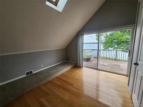 Tiny photo for 4390 Cass Elizabeth Road, Waterford Charter Township, MI 48328 (MLS # 20251003220)