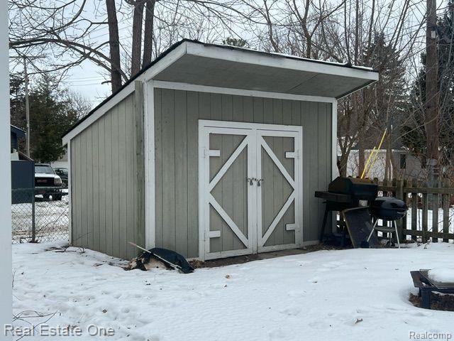 1120 W OREGON Street