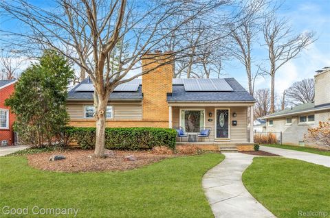 702 Orchard View Drive Royal Oak City MI 48073