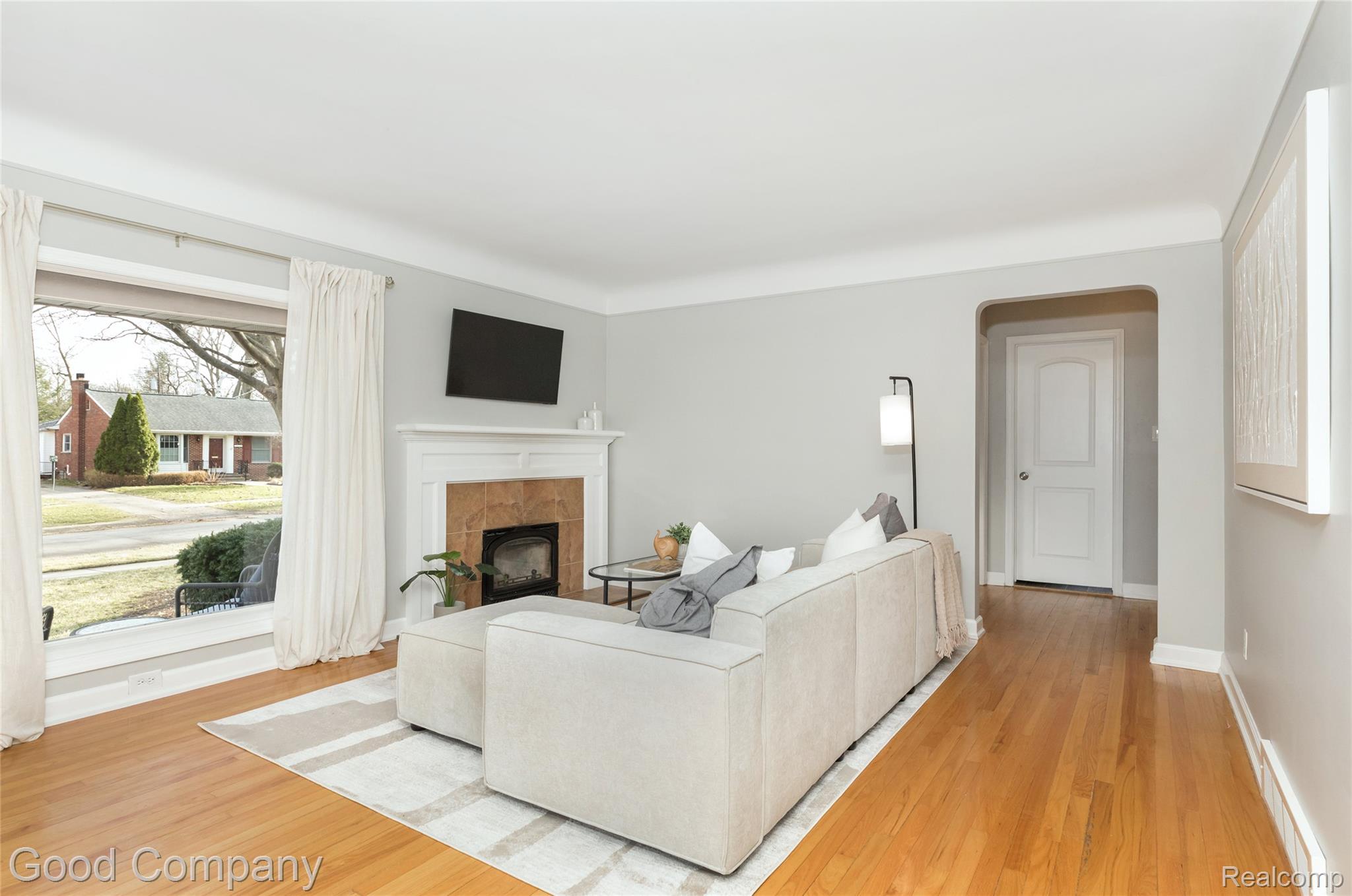 702 Orchard View Drive