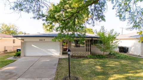 3217 Barton Drive Sterling Heights City MI 48310