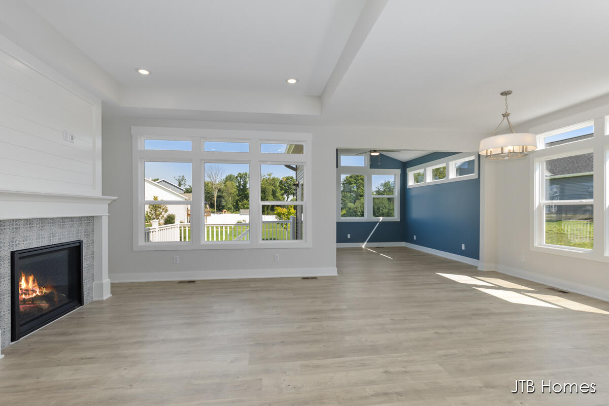 7603 Brook Villa Court 17