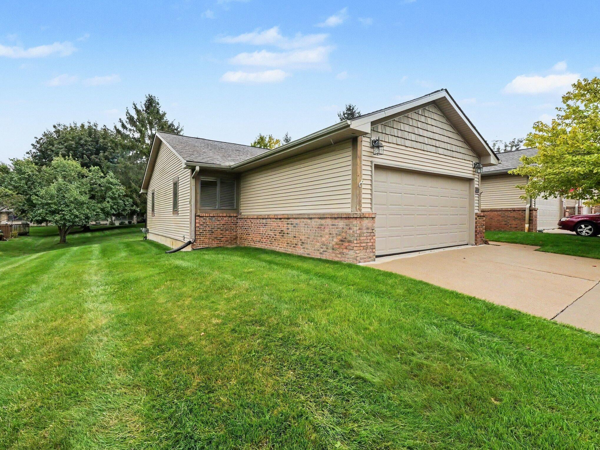 905 Moore Drive