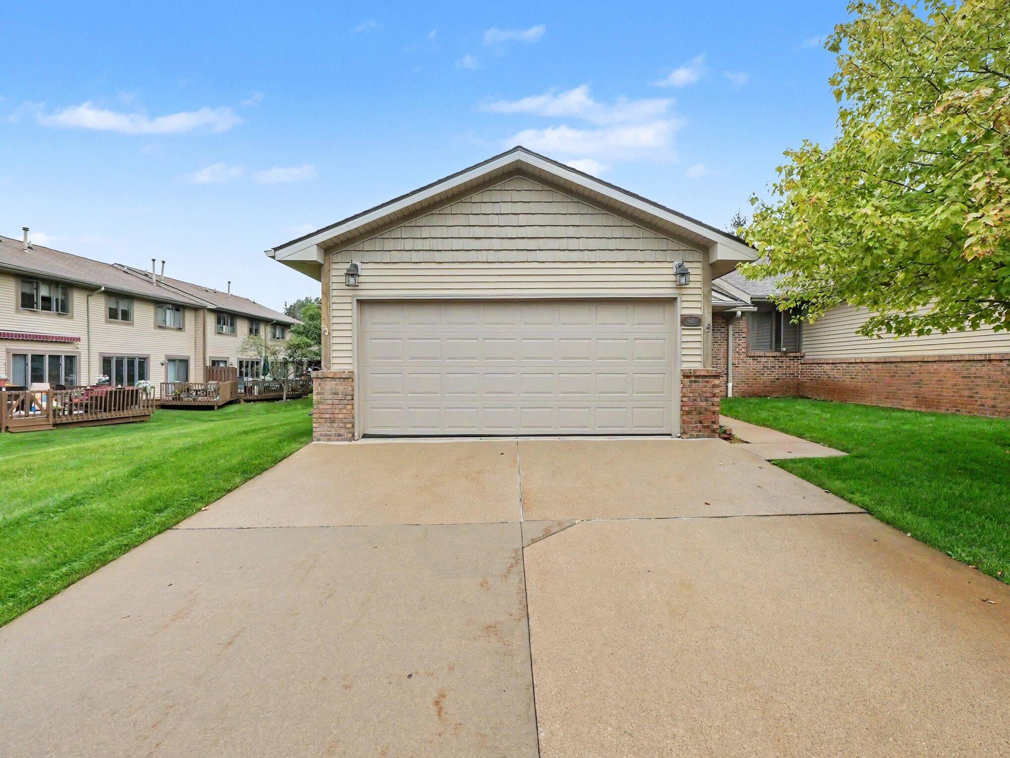 905 Moore Drive