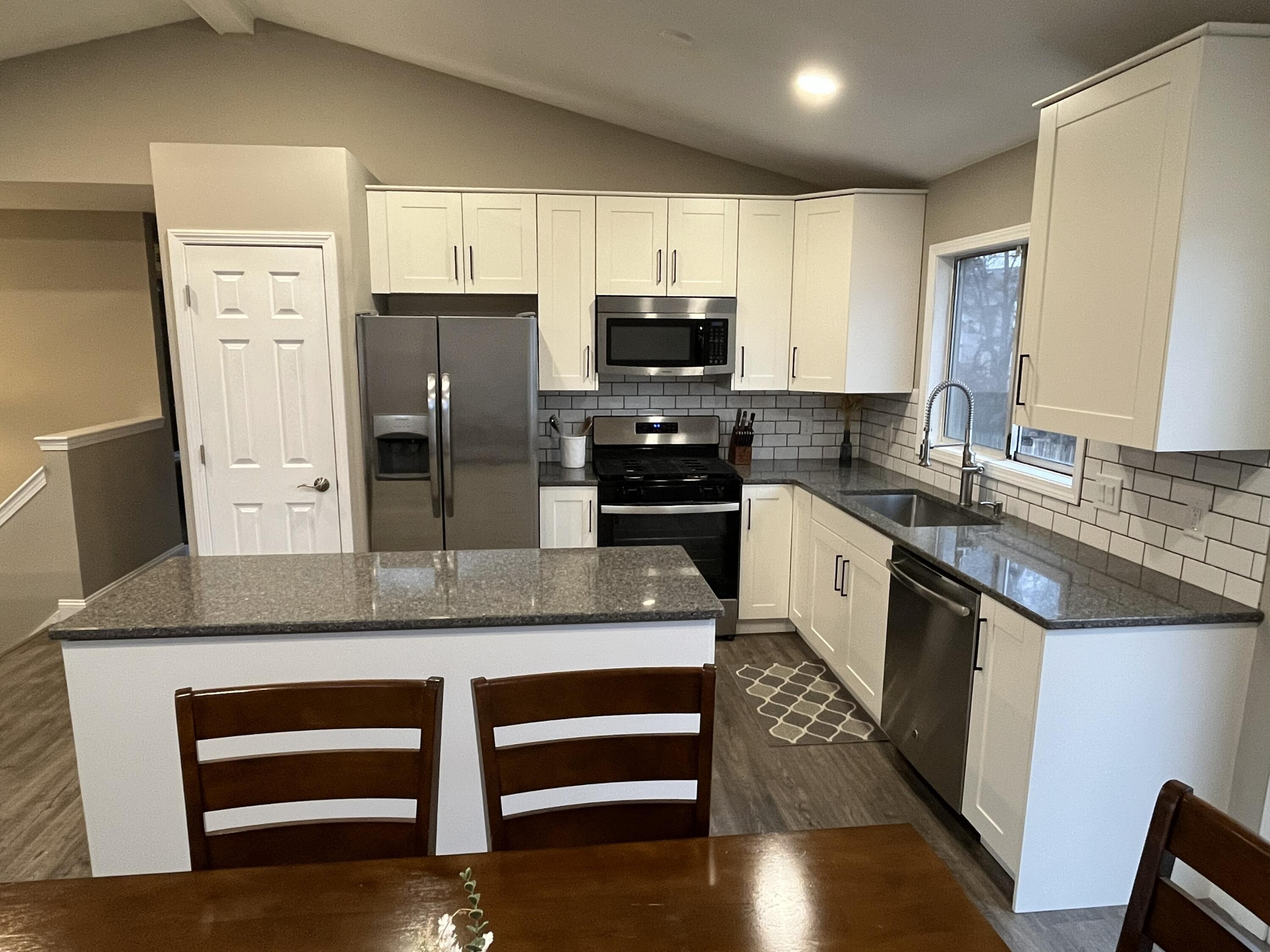 755 Springwood Drive SE