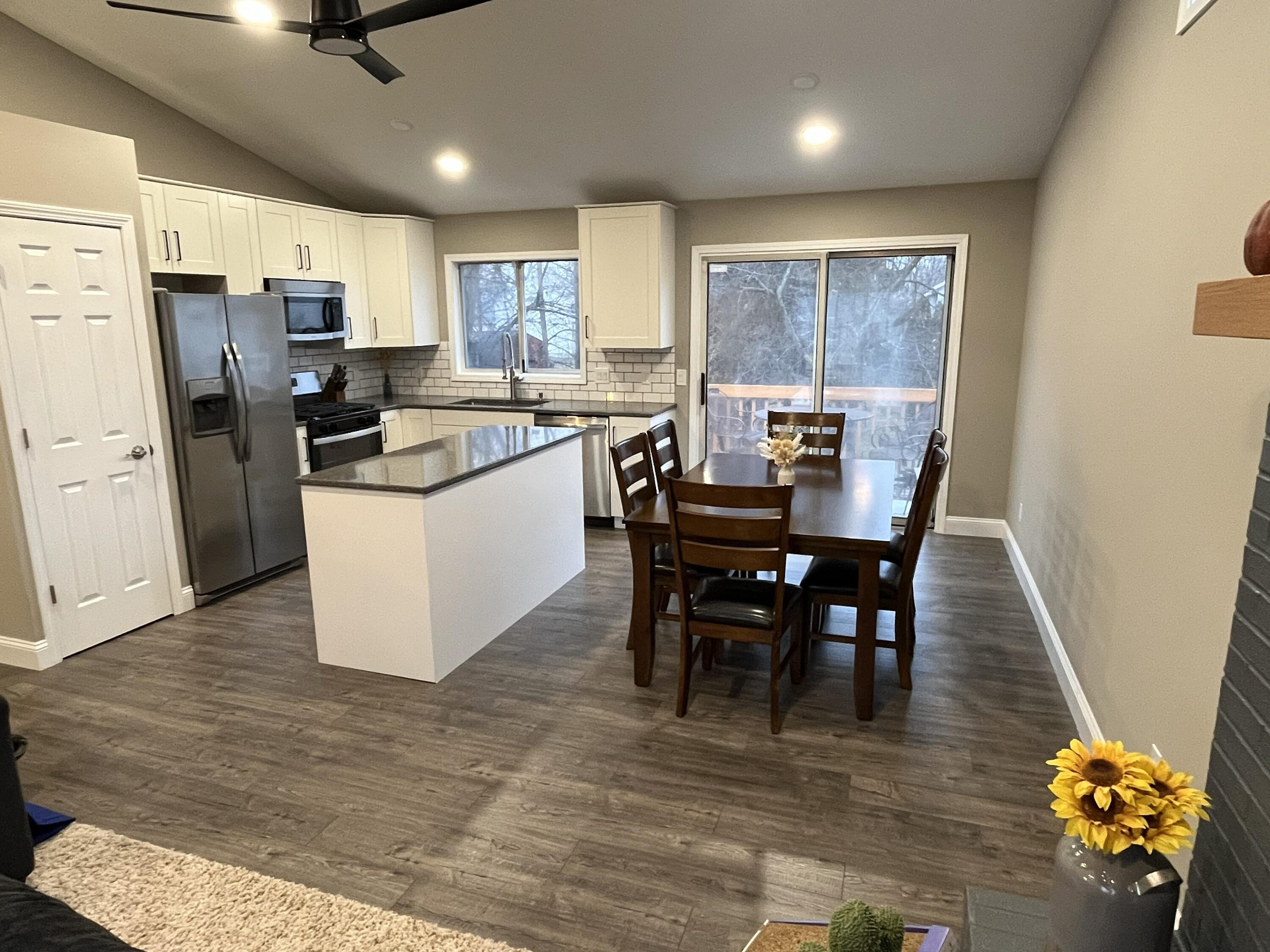 755 Springwood Drive SE