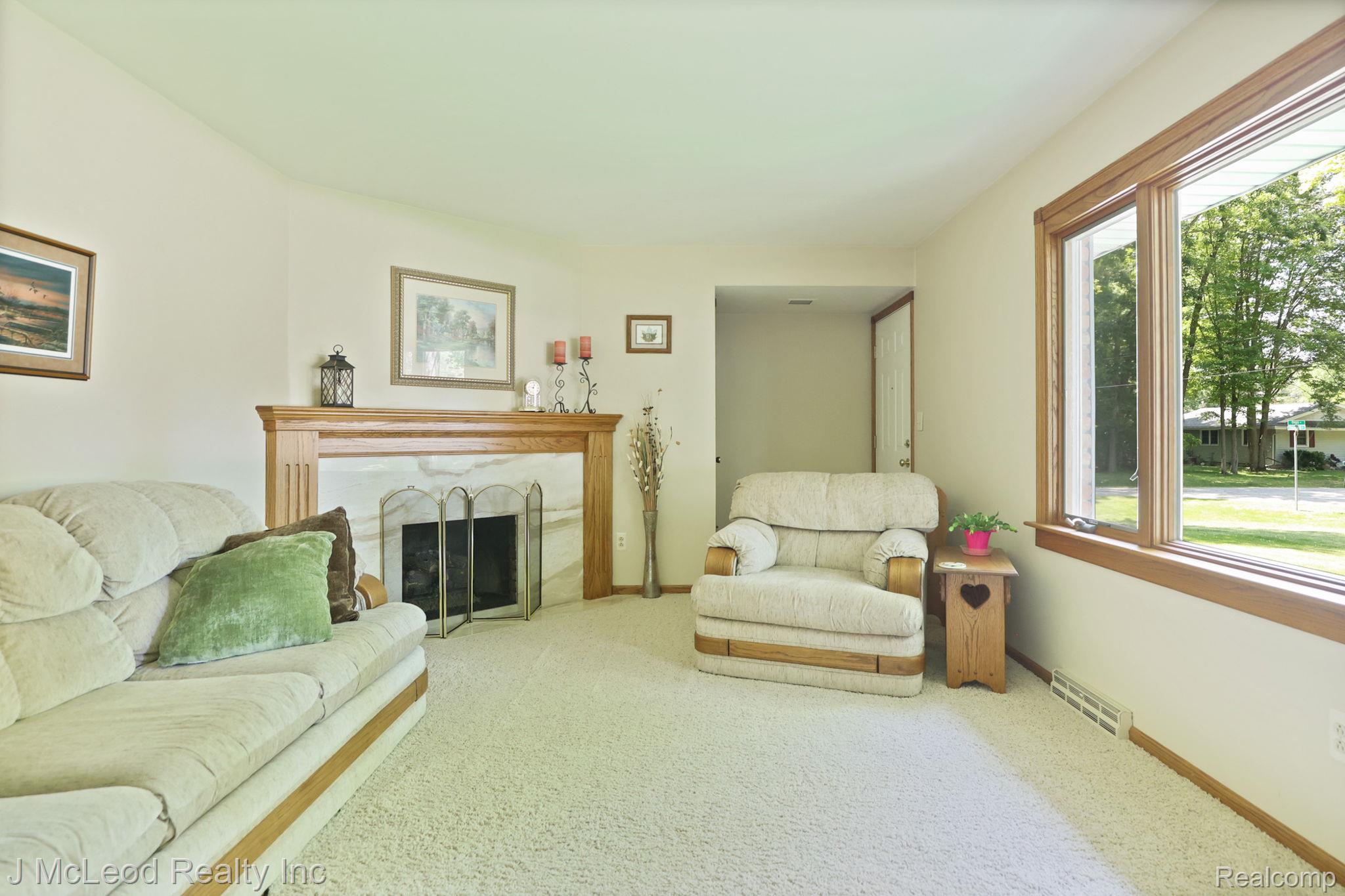 4353 Emerald Drive