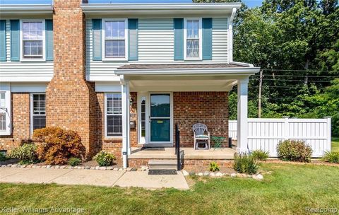 21320 E Glen Haven Circle Novi City MI 48167