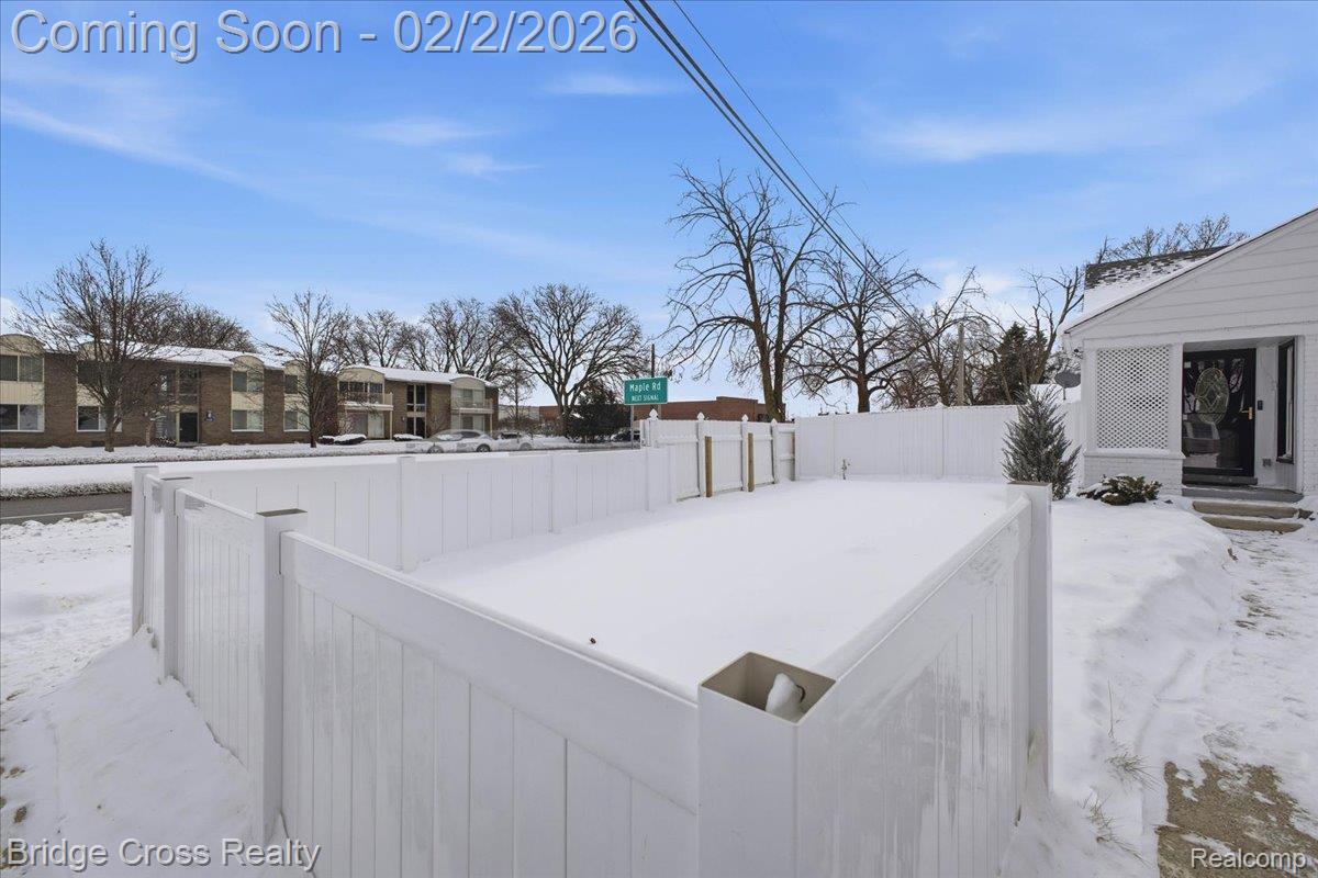 2896 Dorchester Road