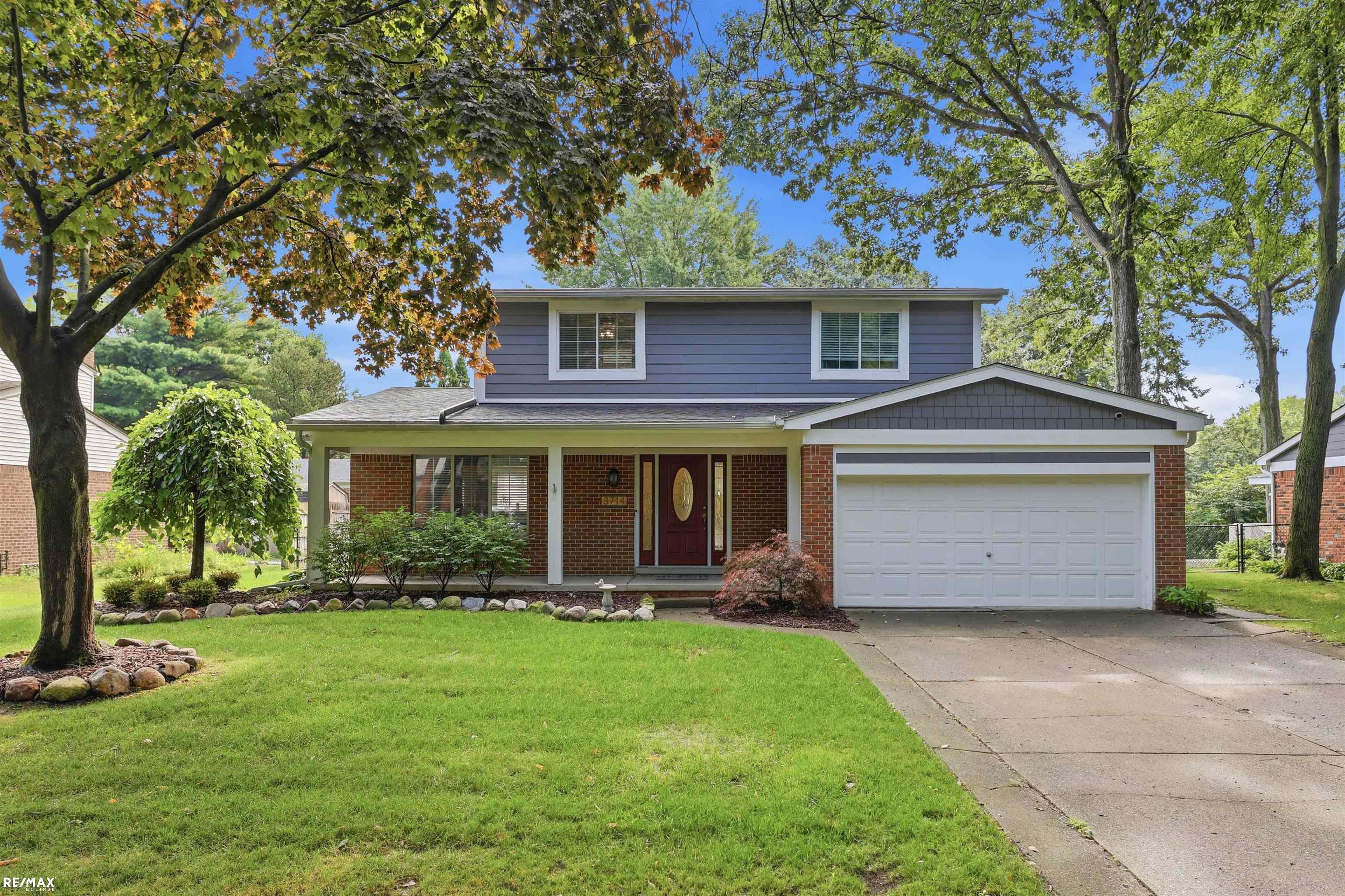 3714 Sandburg Drive