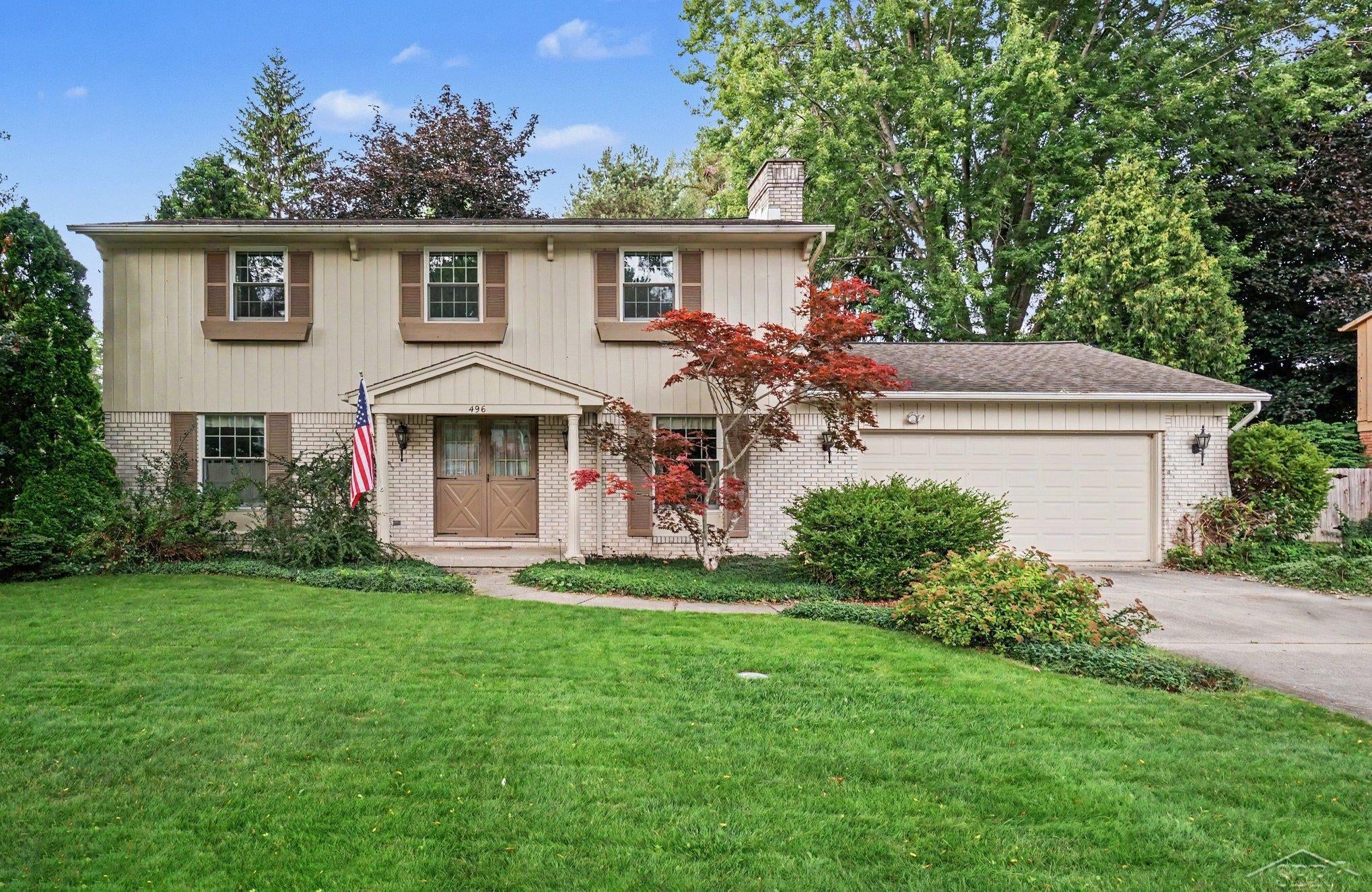 496 Holbrook Lane