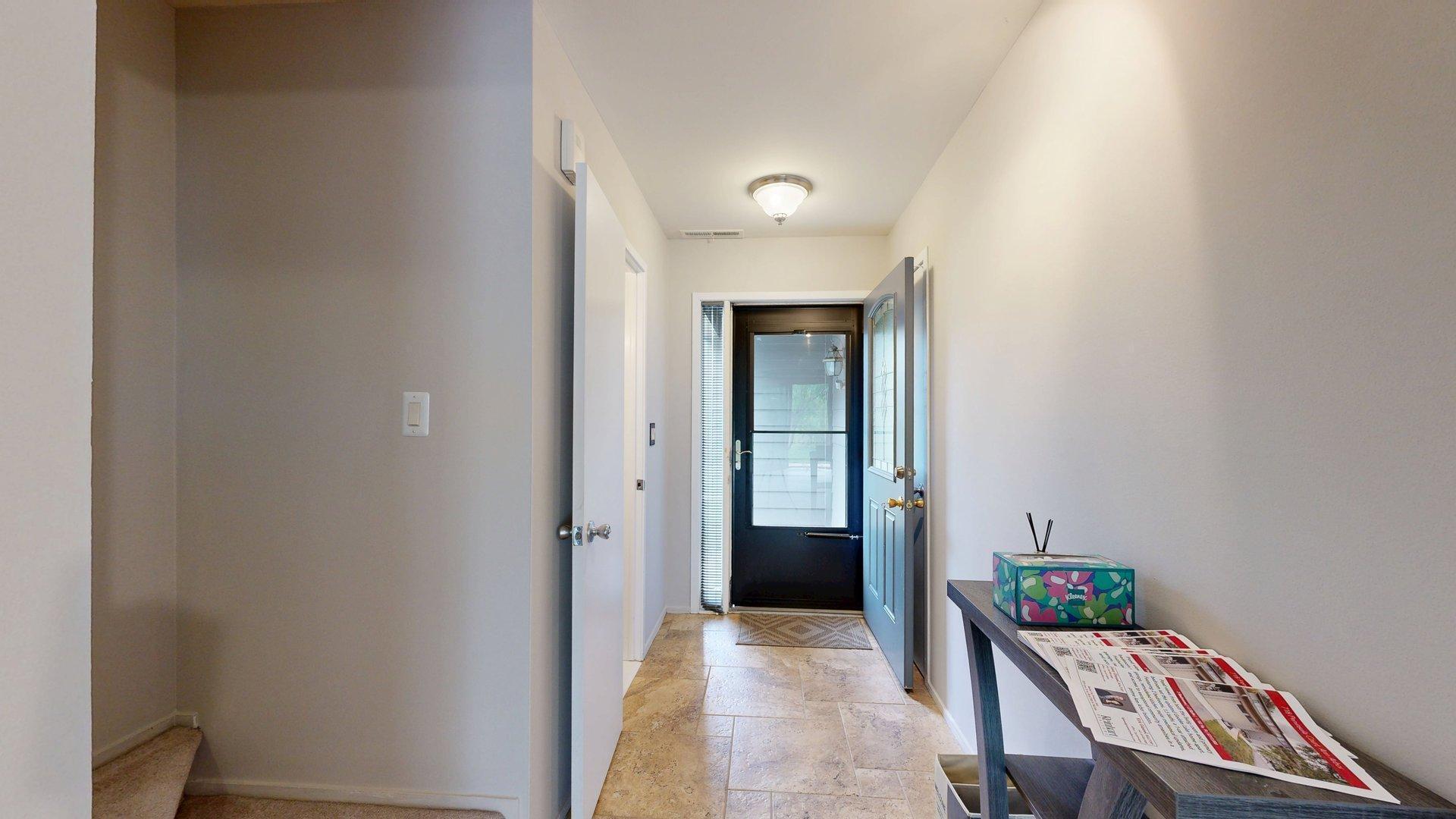 718 Peninsula Court