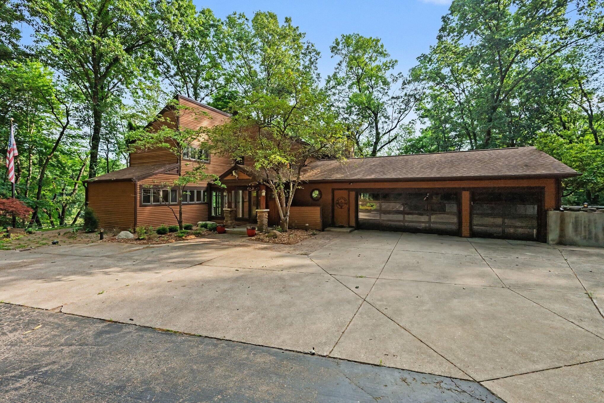 1628 Whites Road