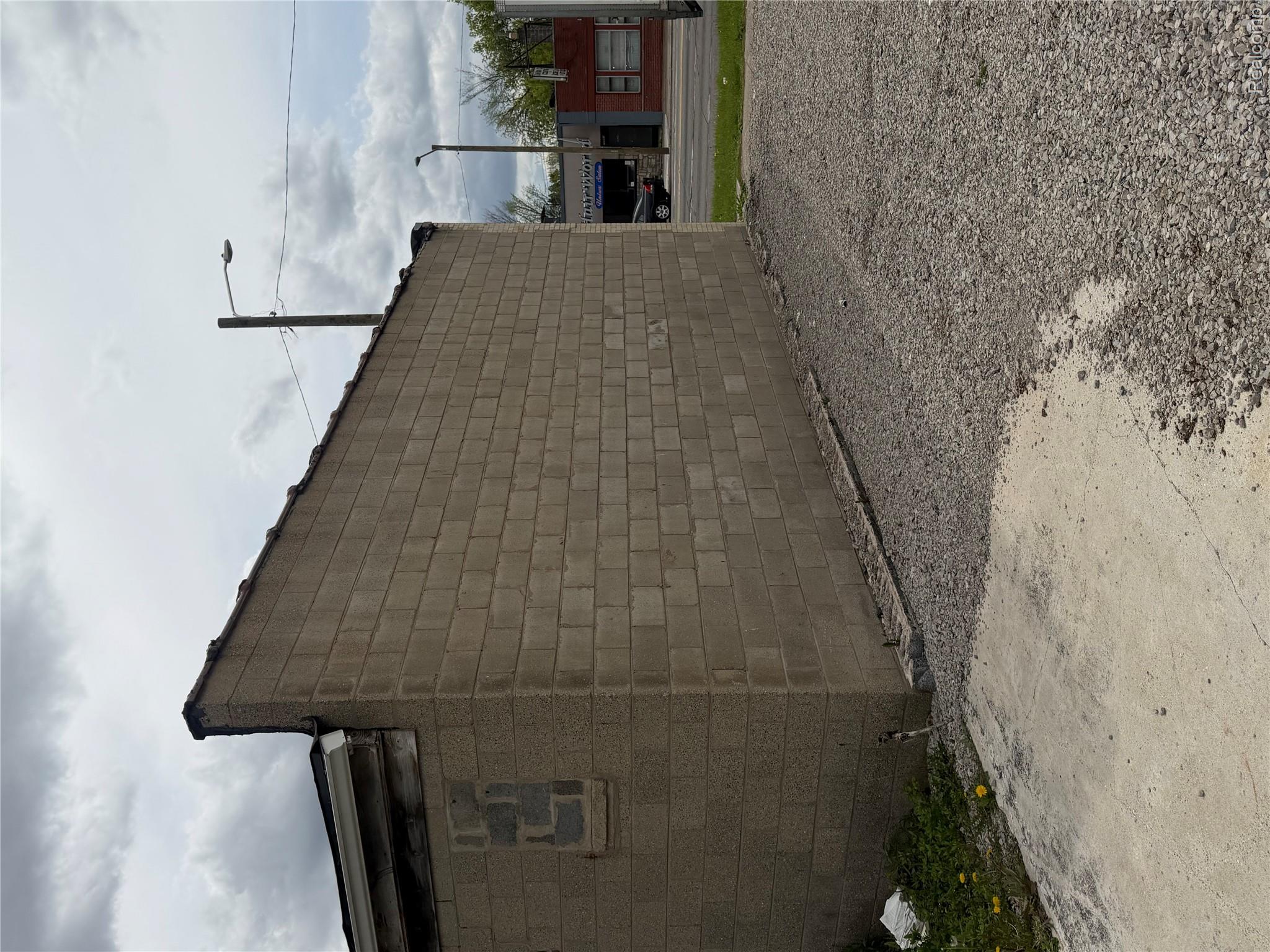 15930 W 7 Mile Road