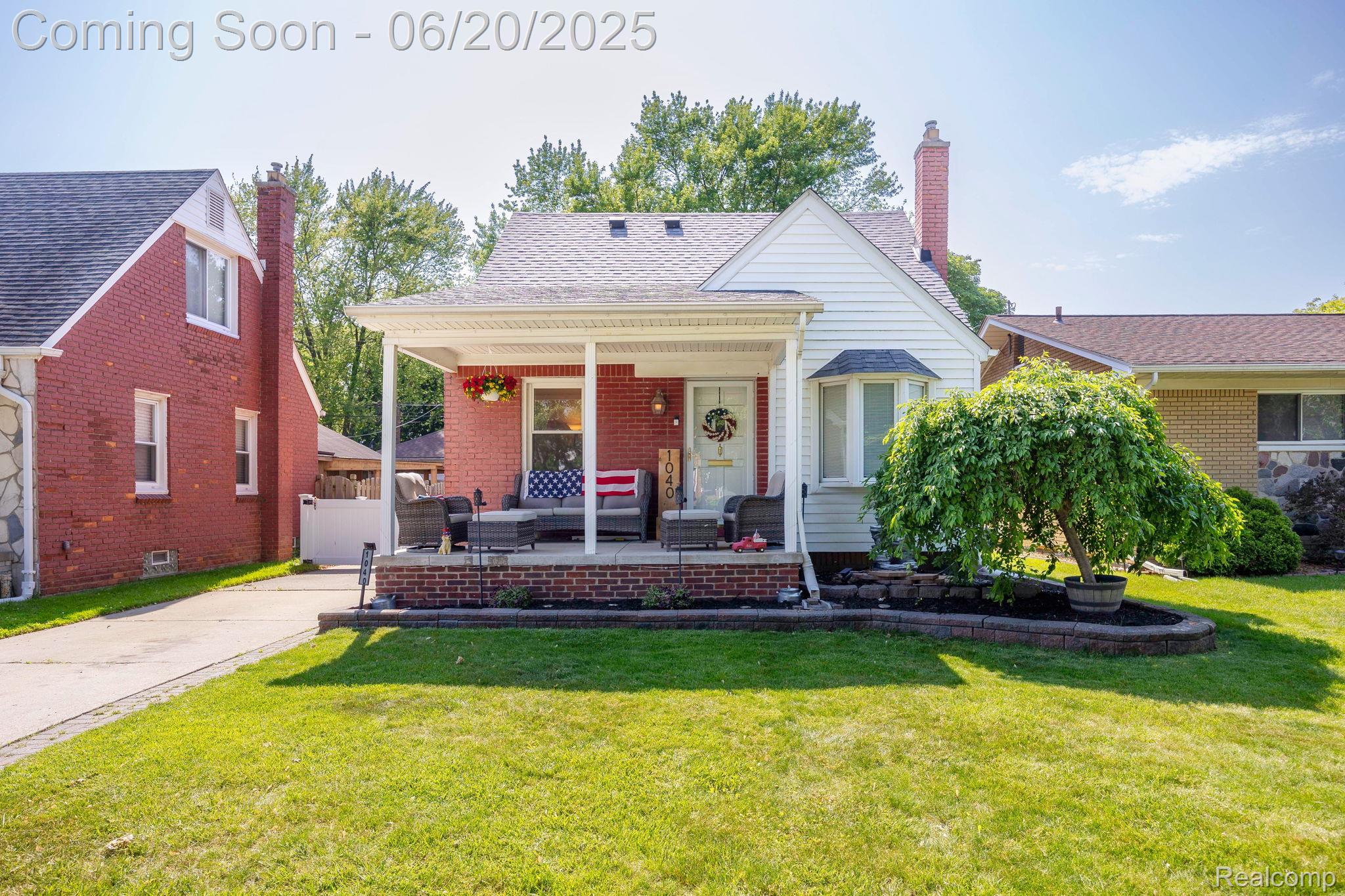 1040 17th Street