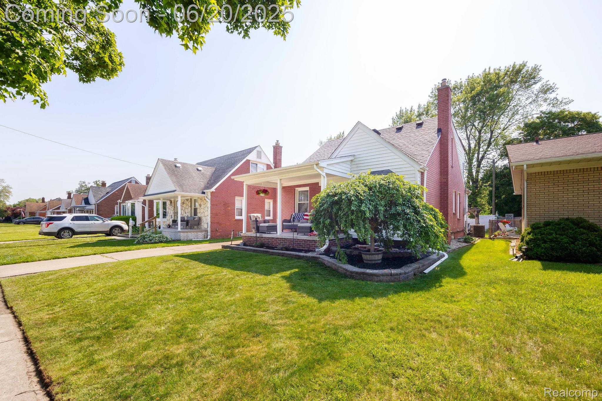 1040 17th Street
