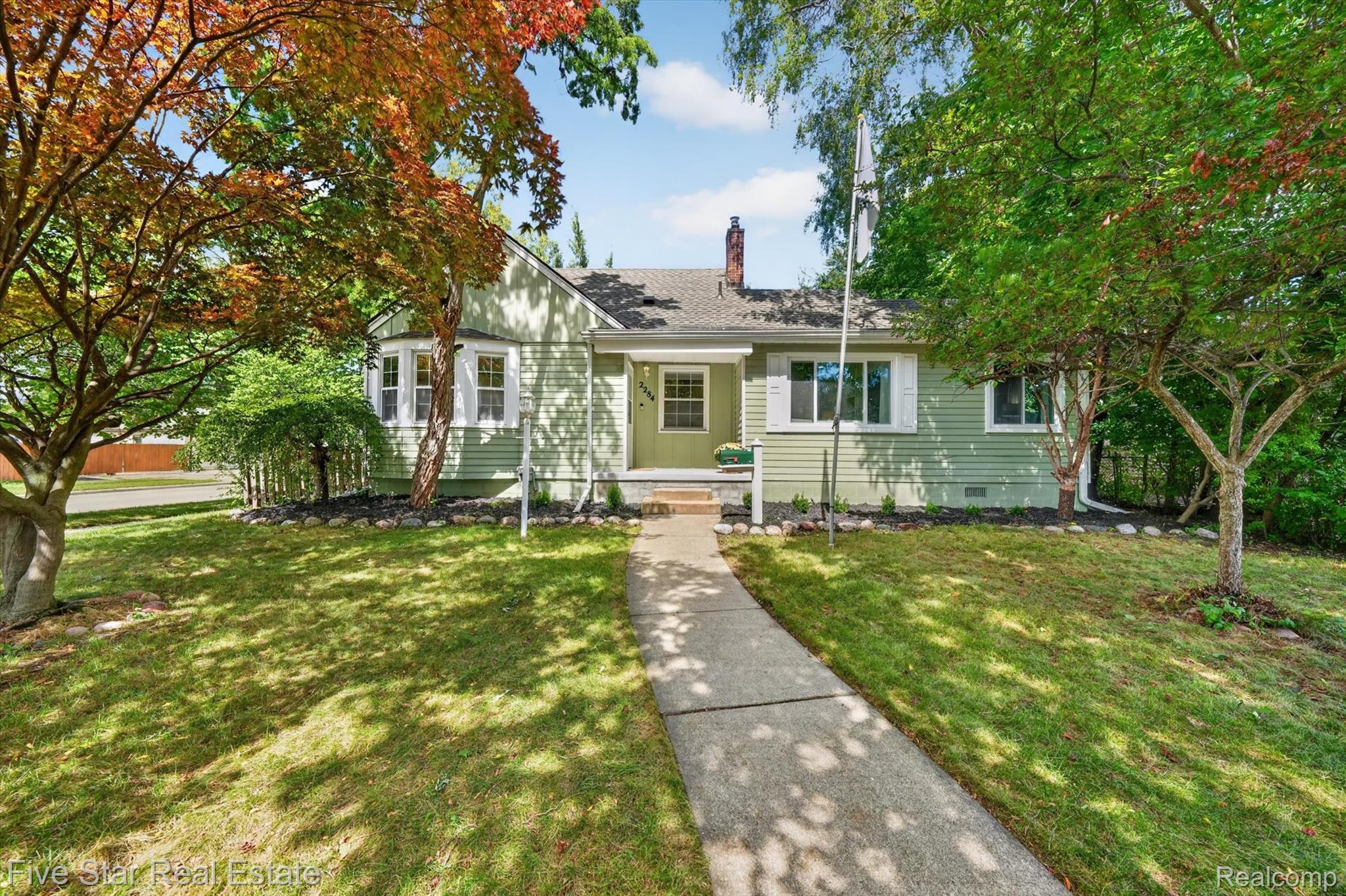 2284 Columbia Road