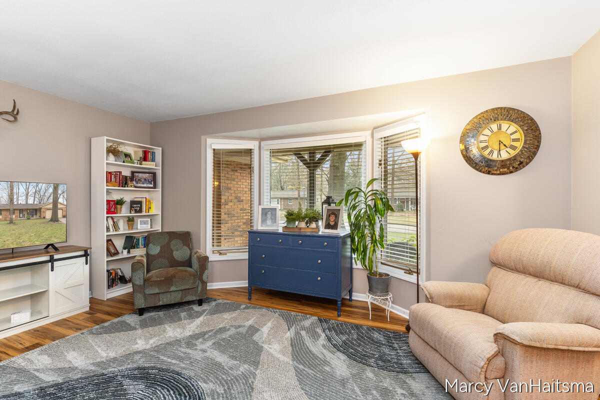 6898 Georgetown Avenue