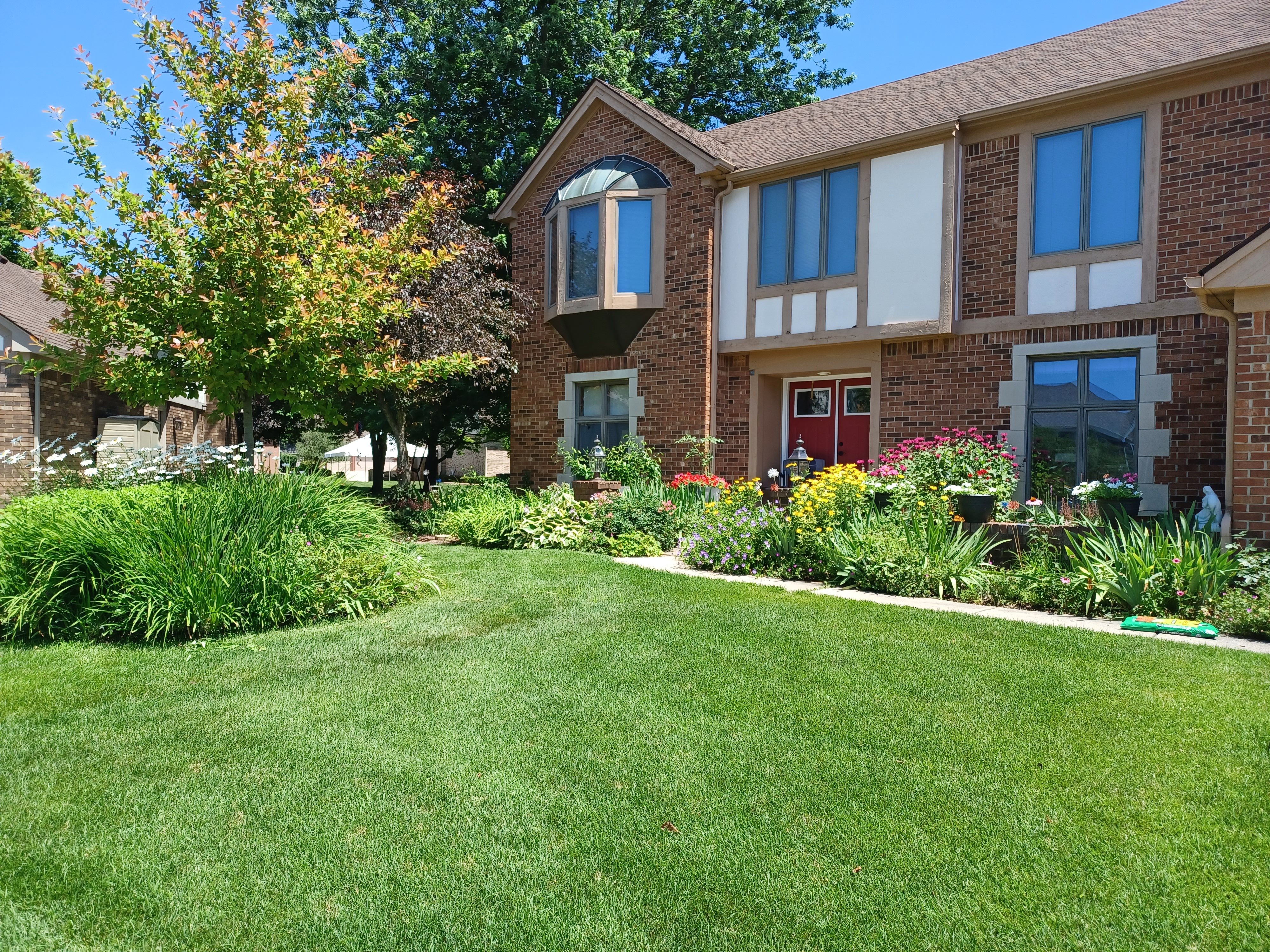 34570 NAVIN Court