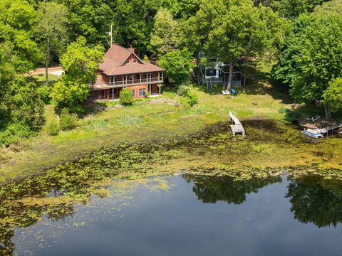 Photo of 210 Spring Lake Drive, Sylvan Township, MI 48118 (MLS # 81026025945)