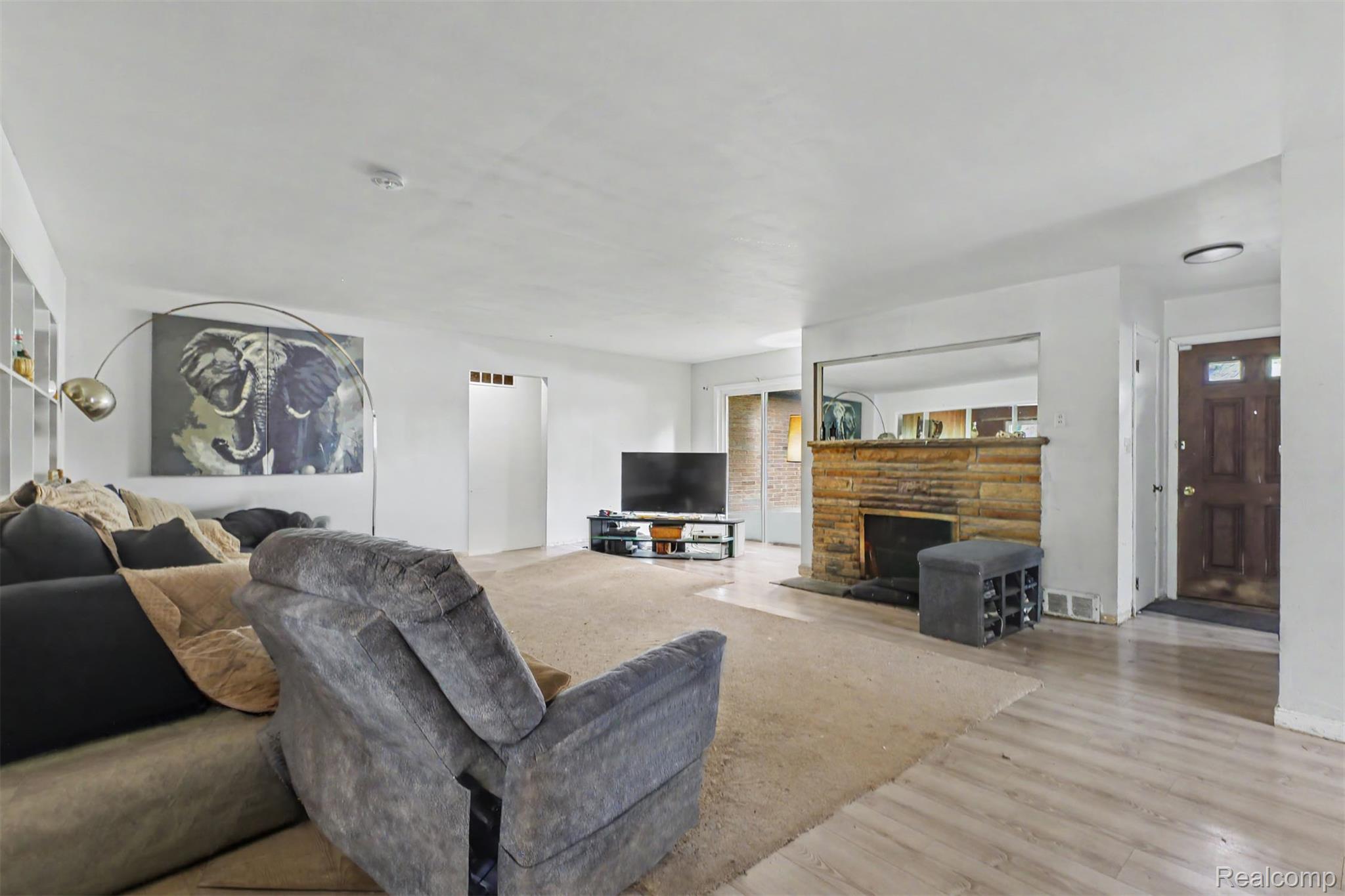 3216 Circle Drive