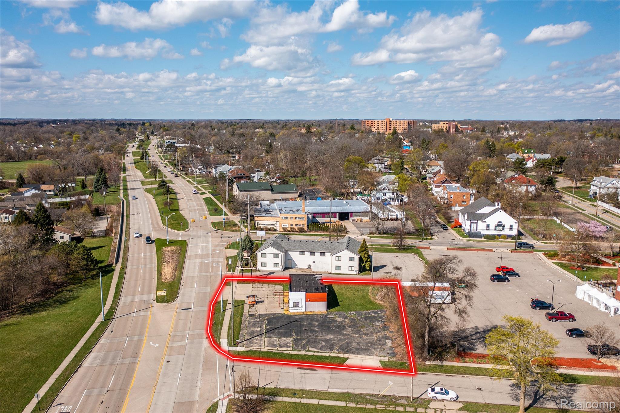 180 Orchard Lake Road