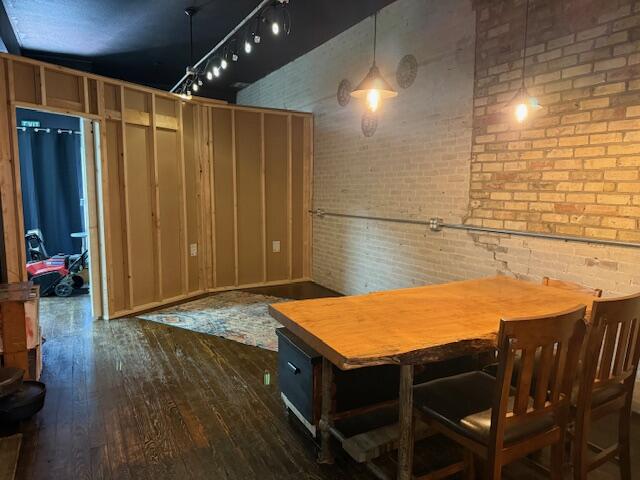 1099 E Wilcox Avenue