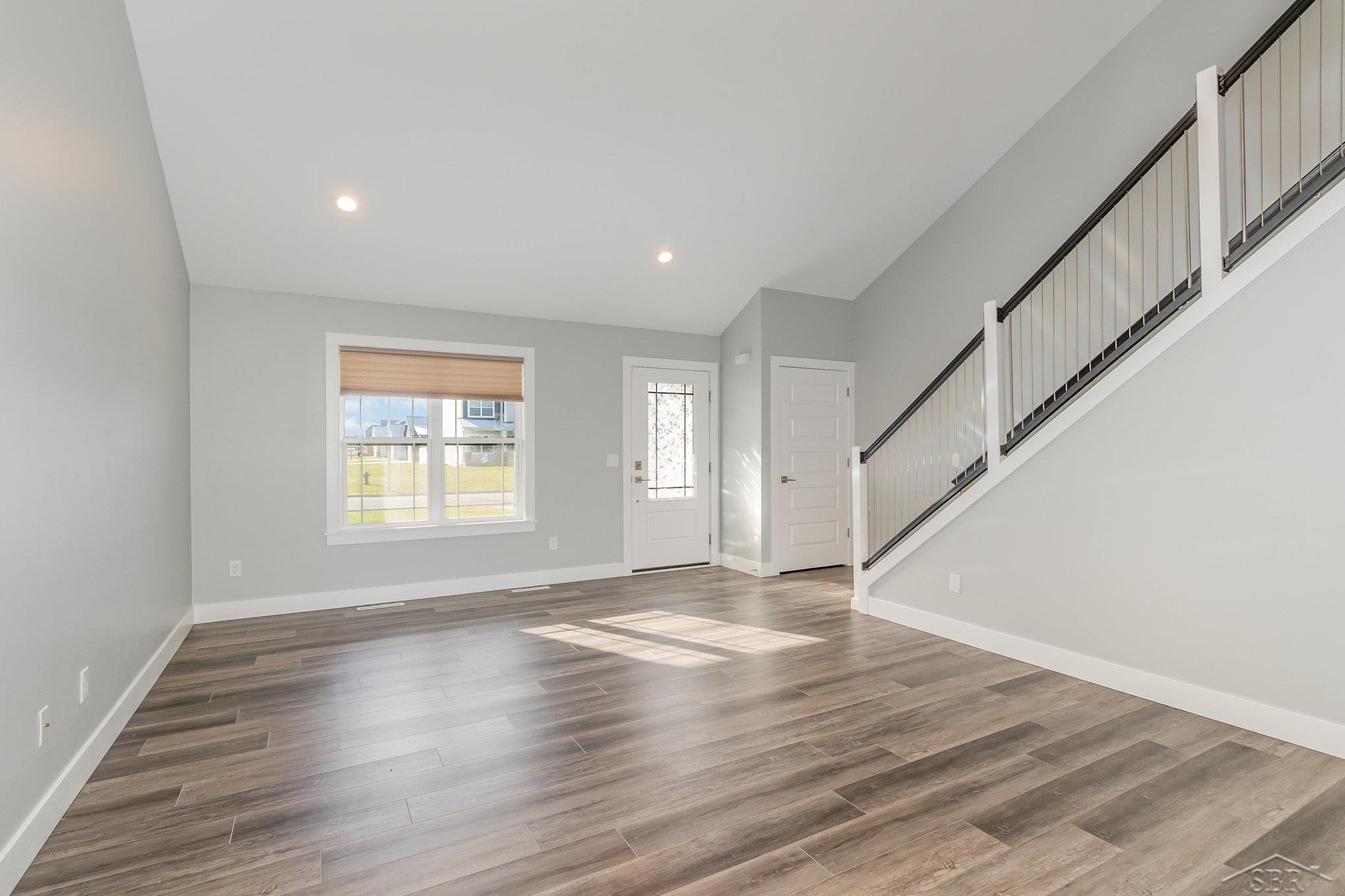 9160 Brook Hollow Lane