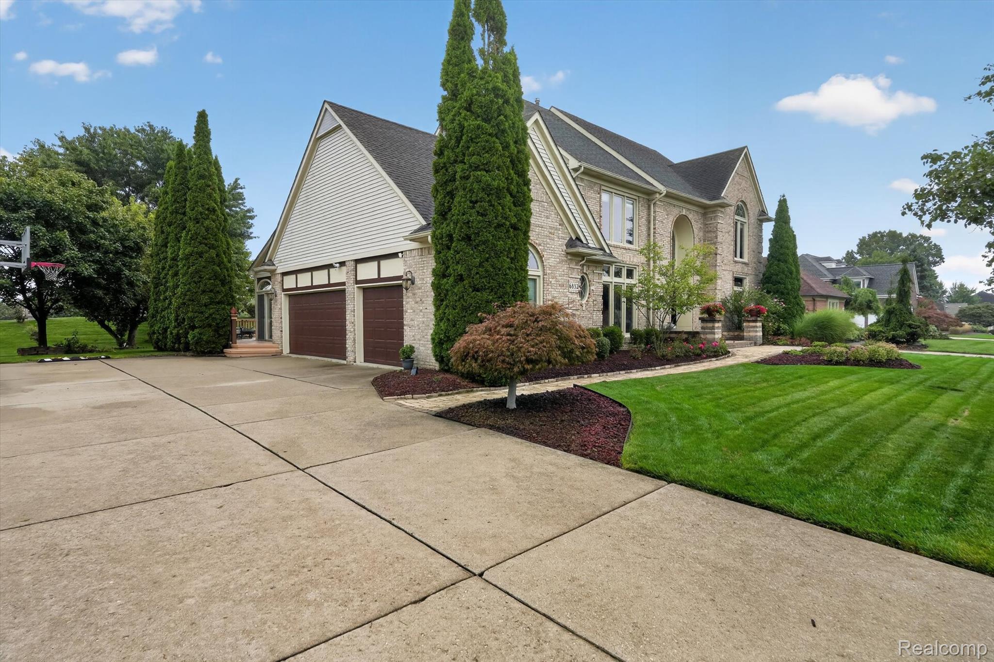 6832 Kennesaw Road