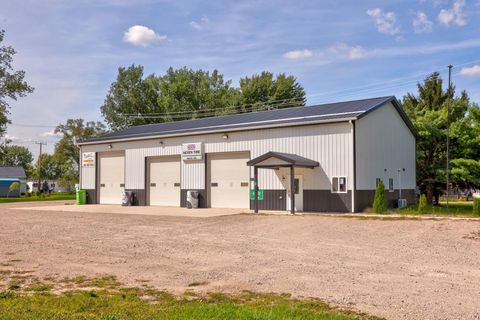 871 E Huron Avenue Vassar City MI 48768