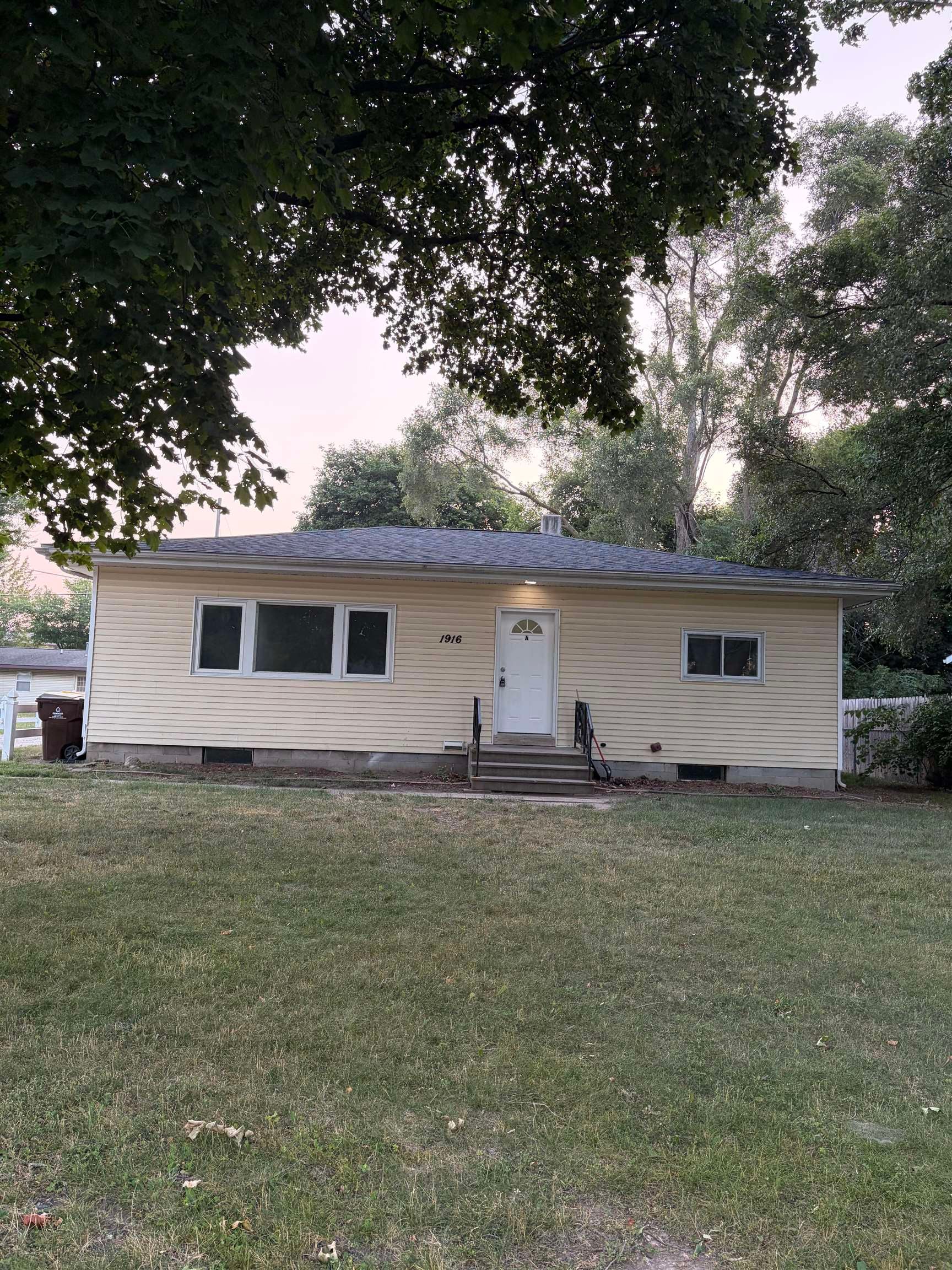 1916 Stockman Road