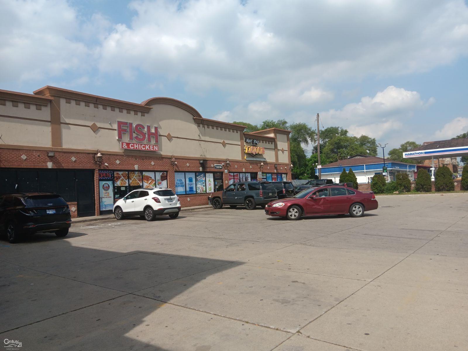 694-722 W Huron Street