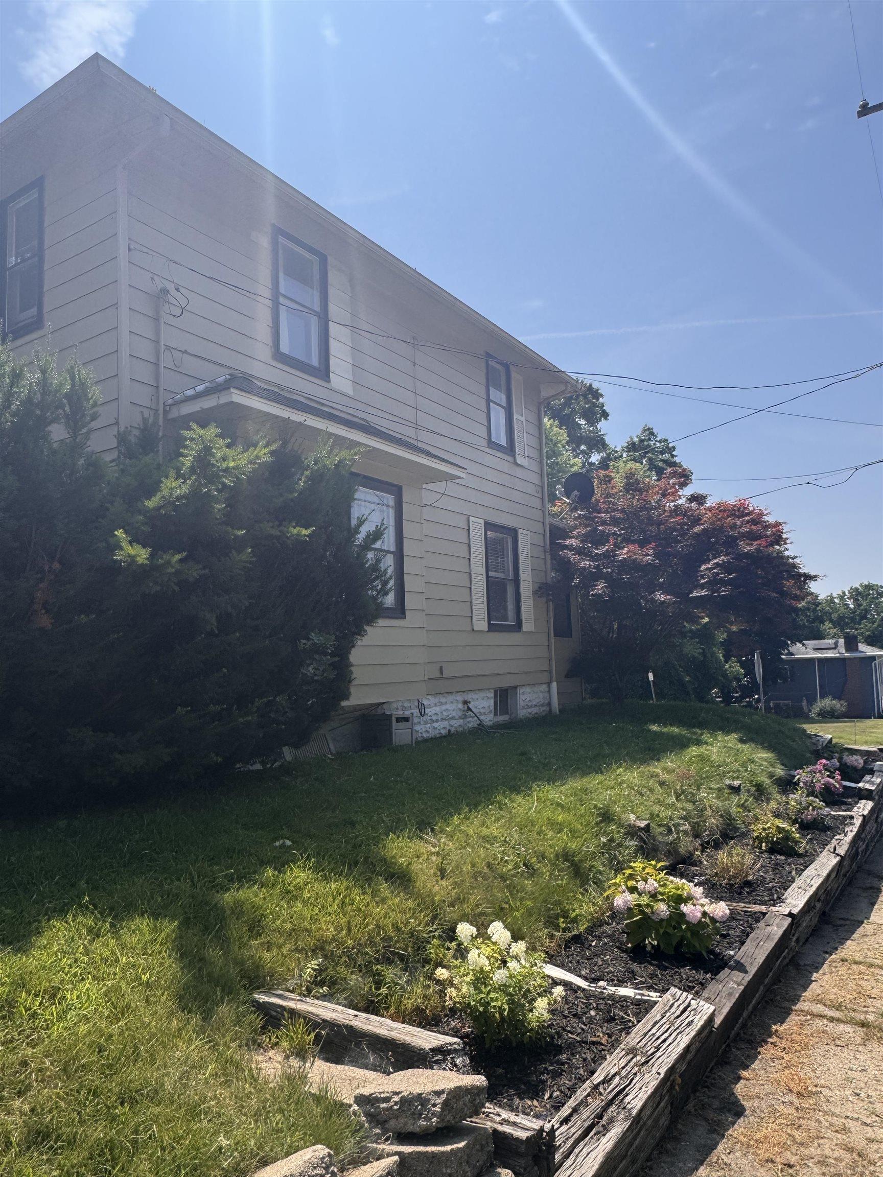 342 Pearl Street
