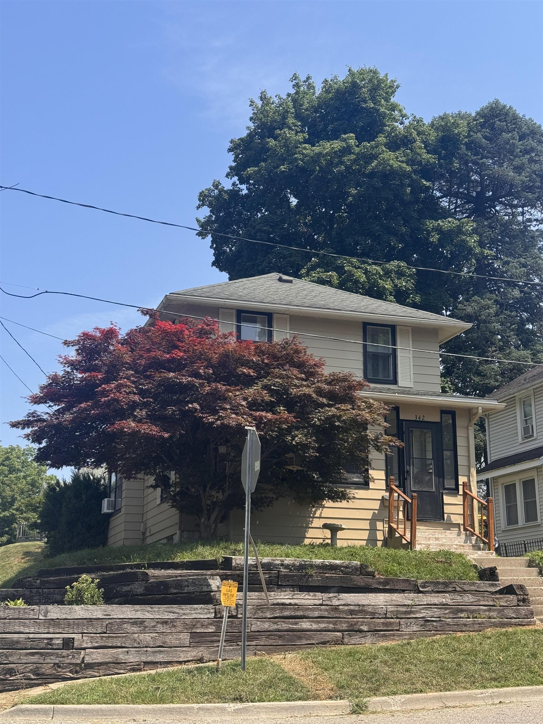 342 Pearl Street