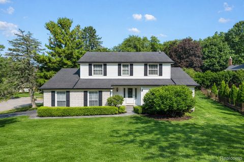 42881 Inverness Court Northville City MI 48168