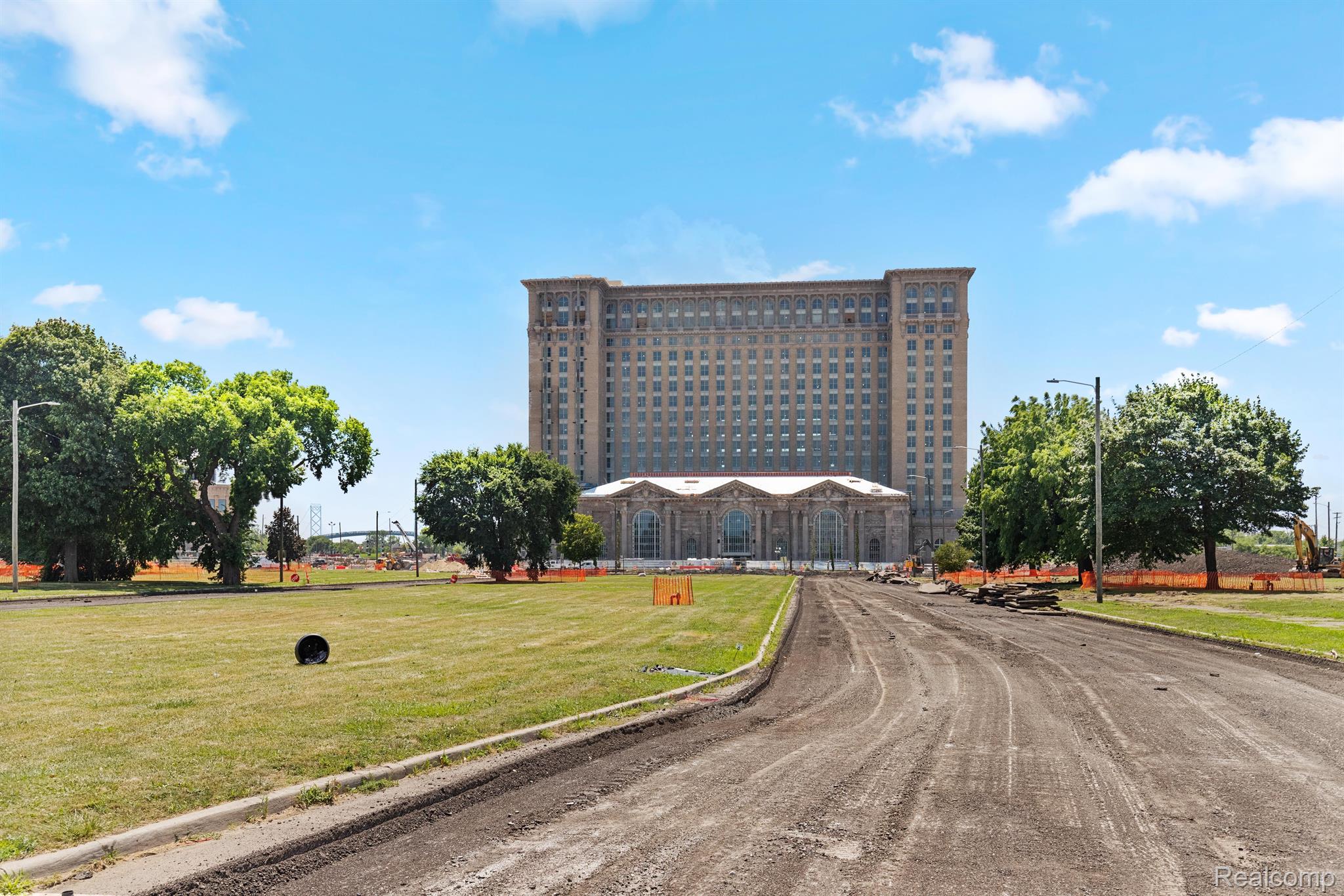 Detroit City, Michigan 48208, United States, 2 Bedrooms Bedrooms, ,3 BathroomsBathrooms,Residential,Active,195467