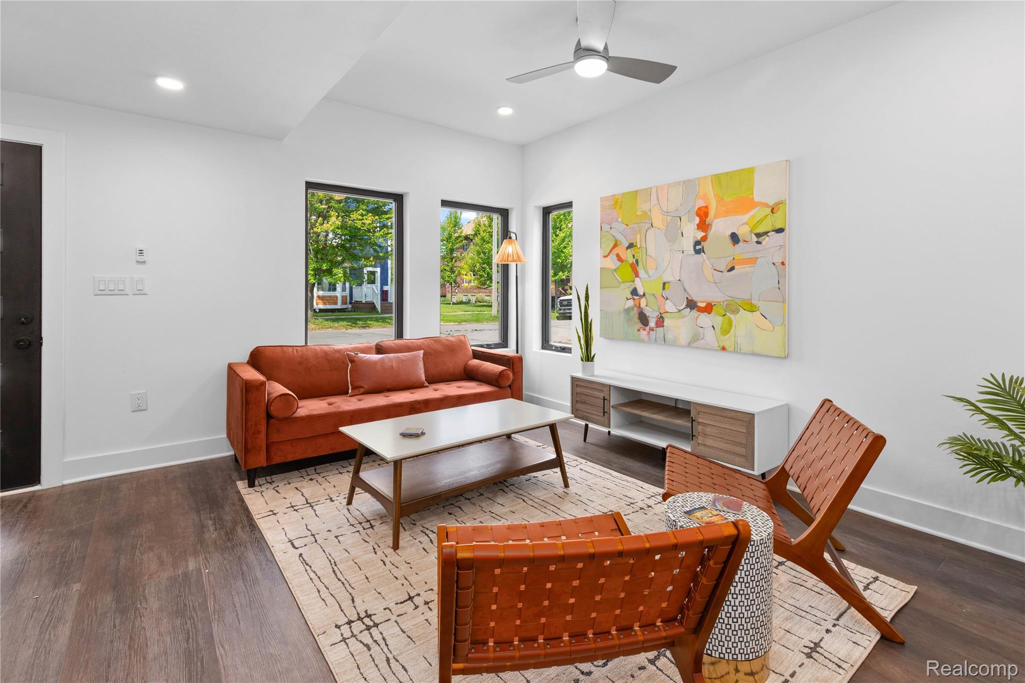 Detroit City, Michigan 48208, United States, 2 Bedrooms Bedrooms, ,3 BathroomsBathrooms,Residential,Active,195467