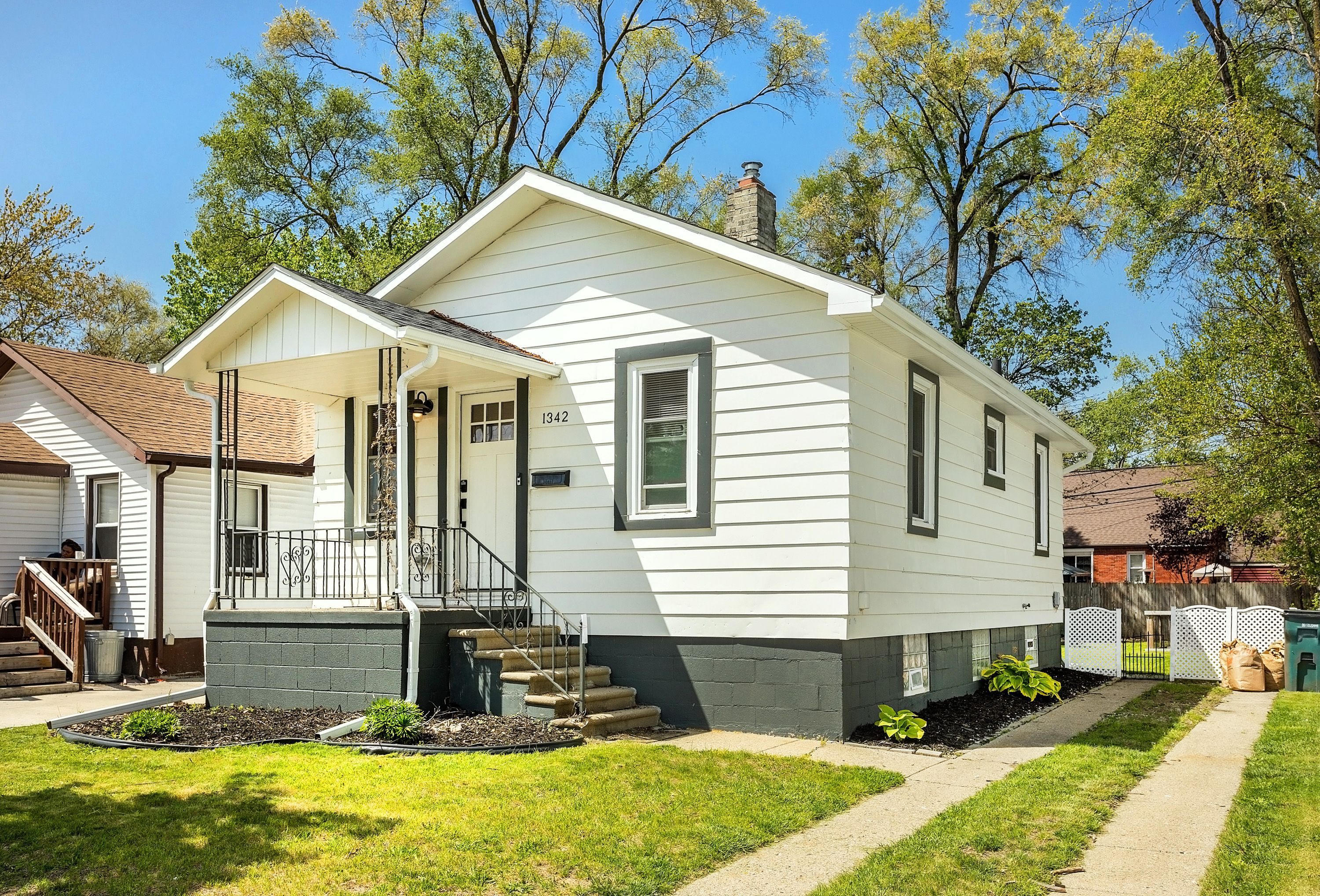 Listing image 5