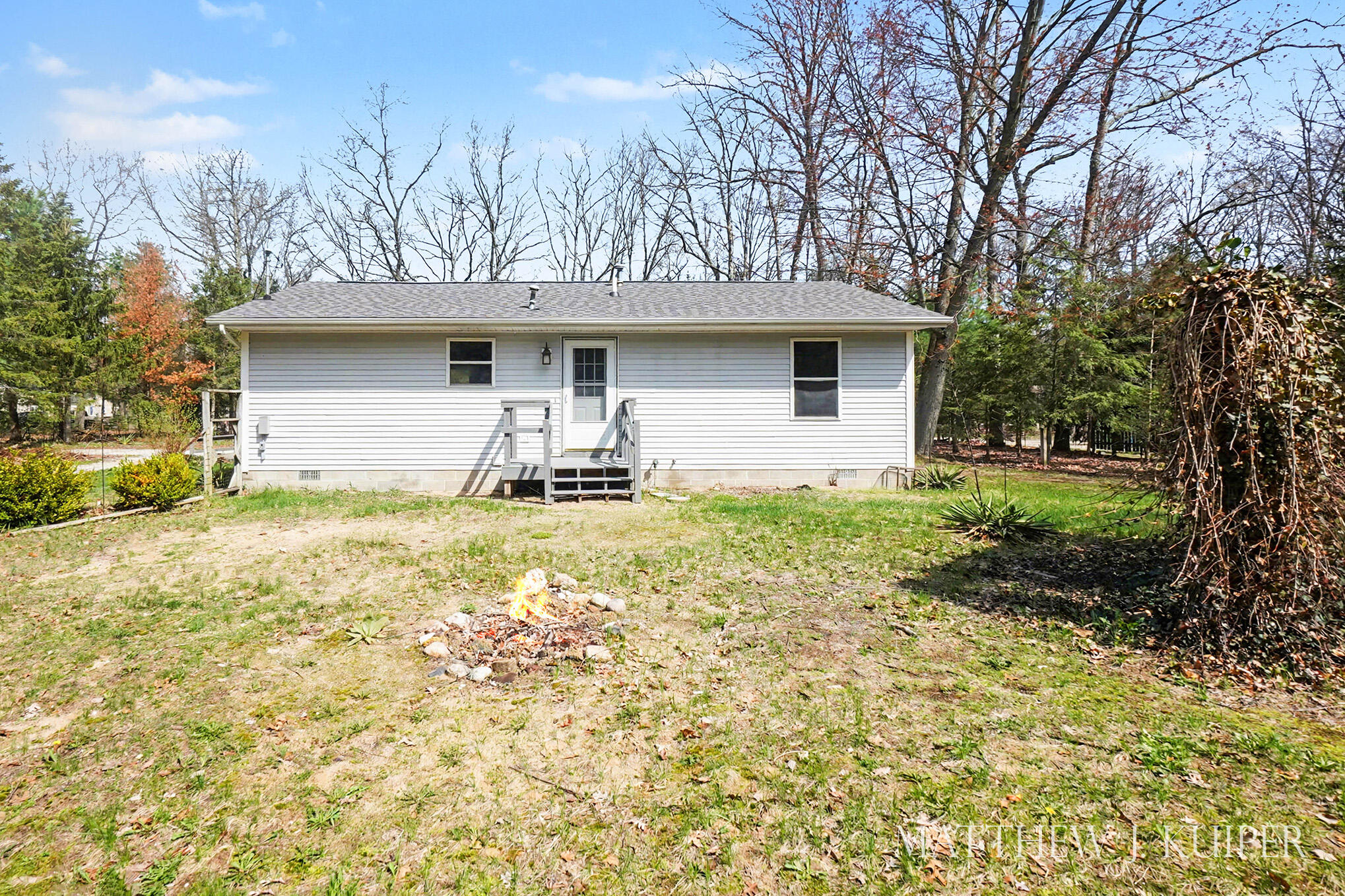 6901 Evanston Avenue