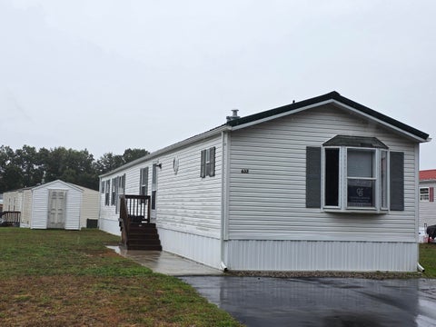 Photo of 637 Sunfish, Newaygo City, MI 49337 (MLS # 72026052428)