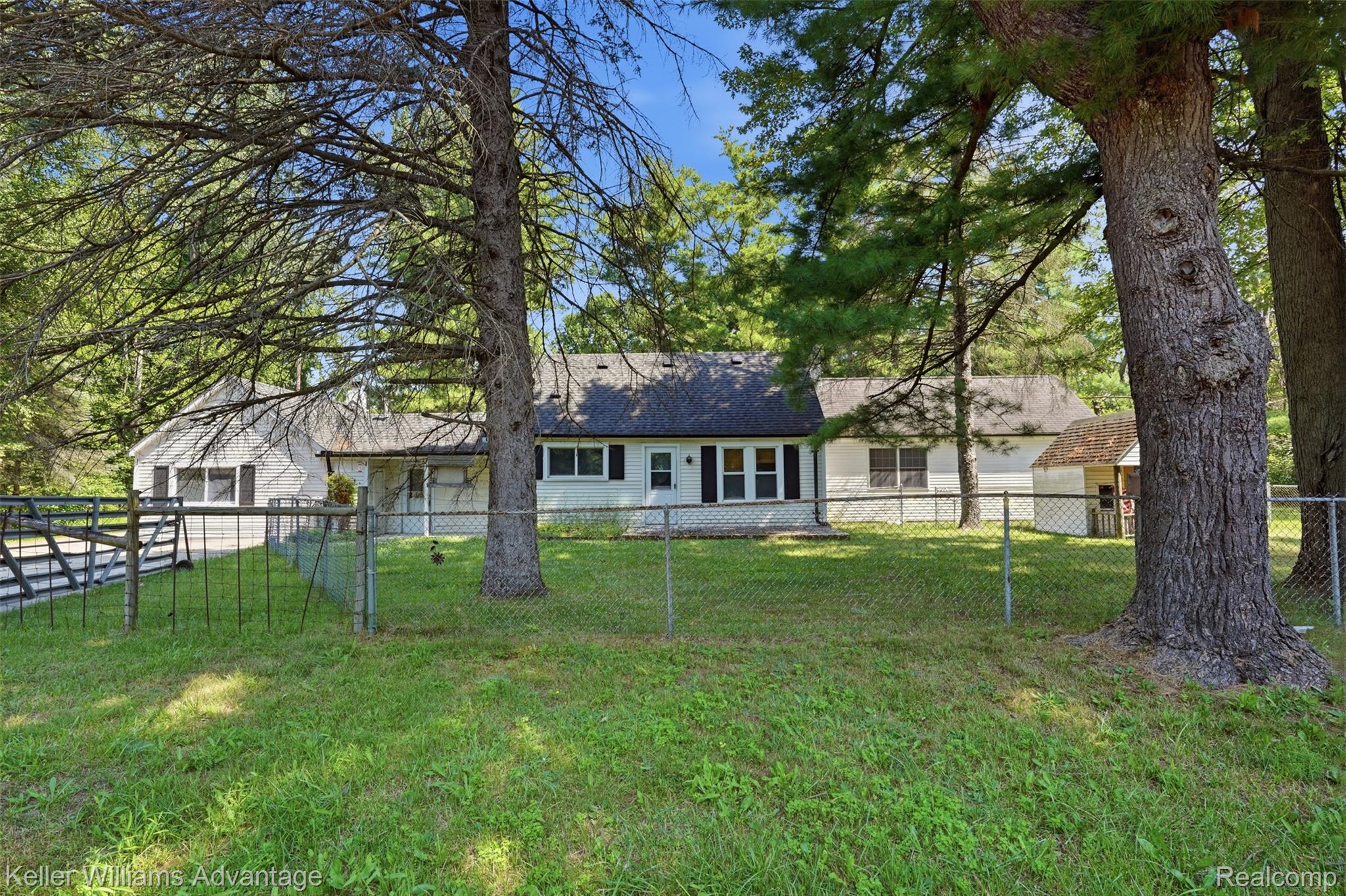7592 Rattle Run Road