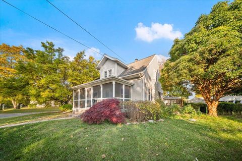 2300 Berwyn Avenue SW Wyoming City MI 49519