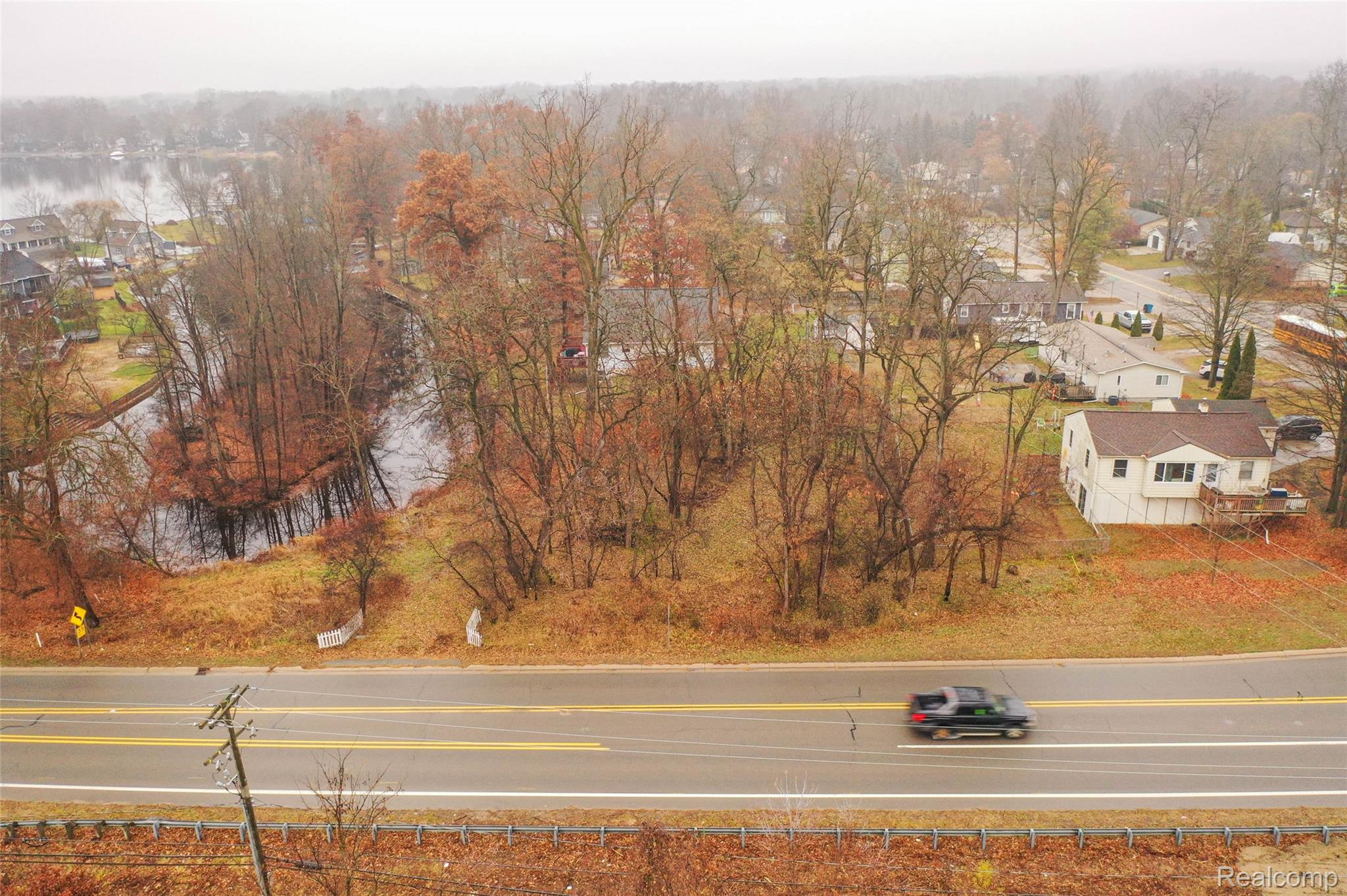 V/L Cooley Lake Road